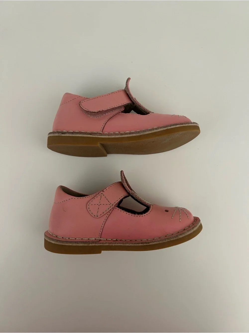 Livie & Luca Pink Bunny Adjustable Strap Shoes Size 8 toddler
